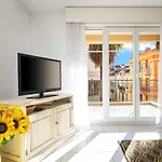公寓 Splendide En Centre-ville Avec Parking Et Climatisation 芒通