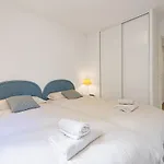 公寓 Splendide En Centre-ville Avec Parking Et Climatisation