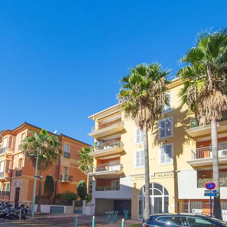 Splendide En Centre-ville Avec Parking Et Climatisation Apartamento Menton